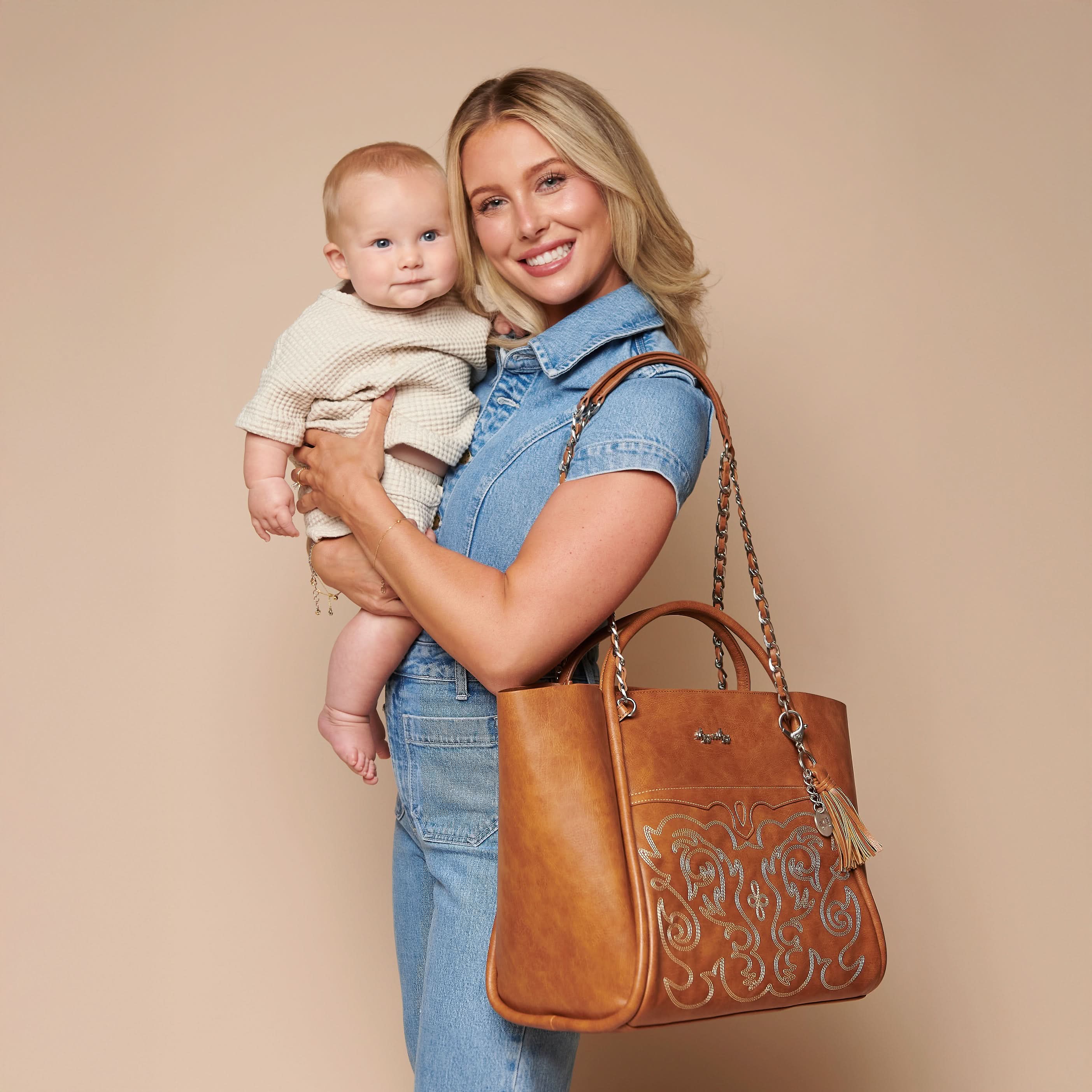 Boss Tote™ Diaper Bag - Image 10
