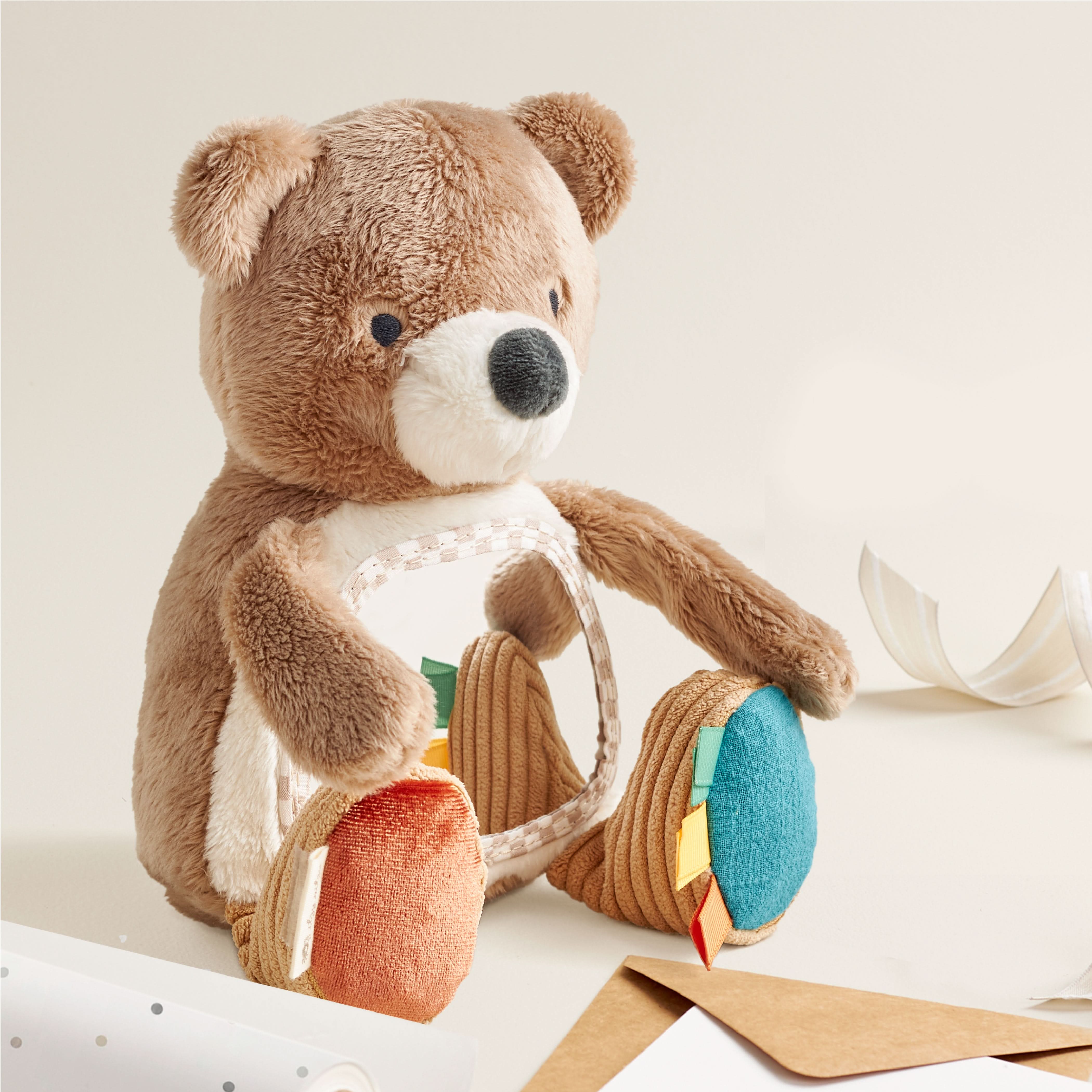 Itzy Bitzy Mirror™ Sensory Tummy Time Mirror - Image 13