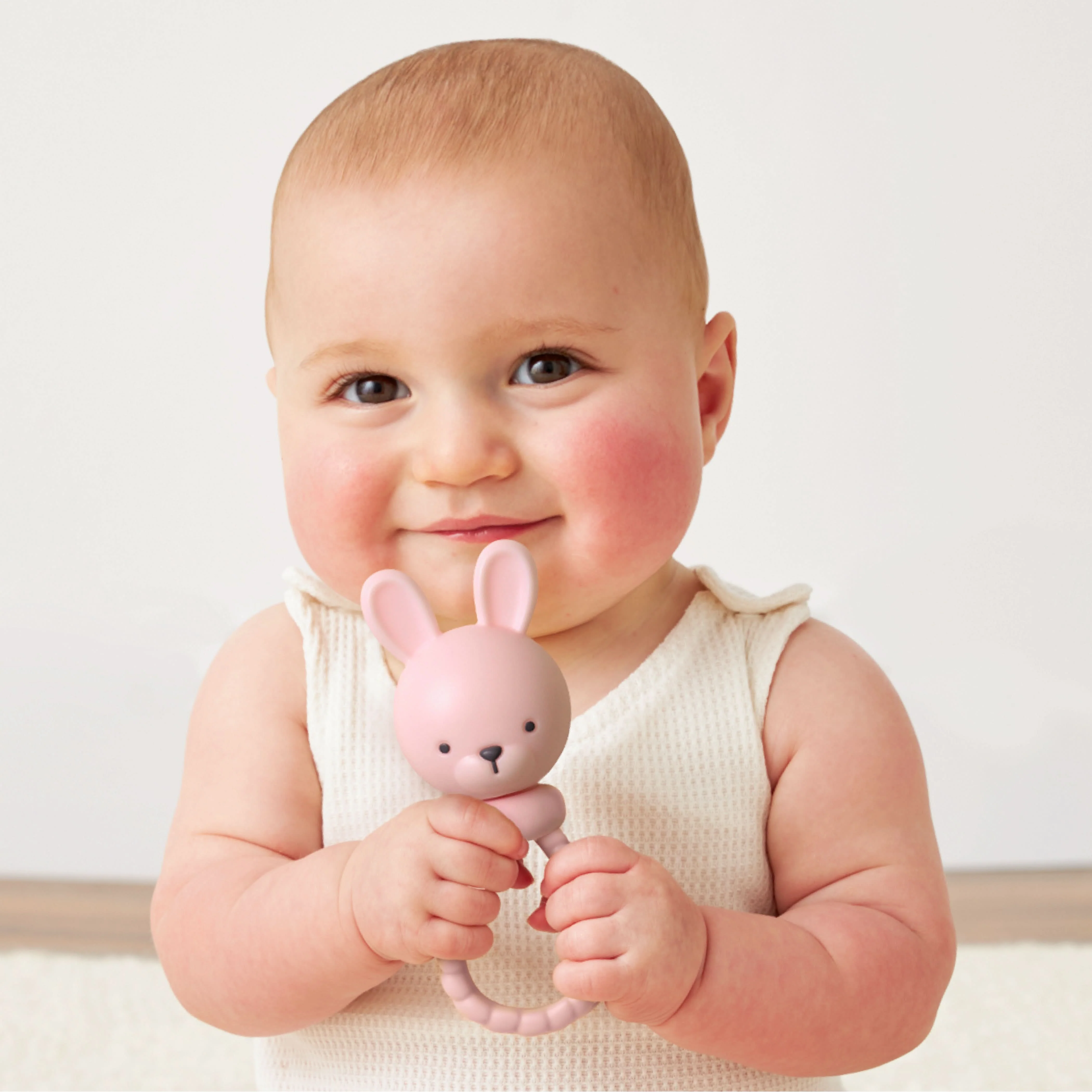 Shake & Smile™ Silicone Rattle Teether - Image 6